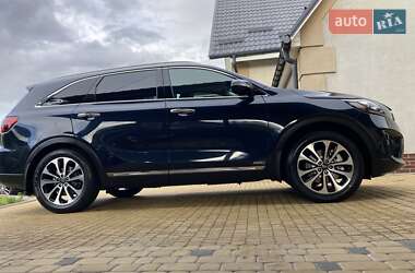 Внедорожник / Кроссовер Kia Sorento 2019 в 