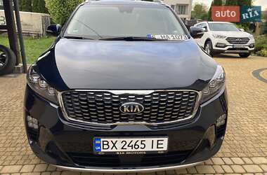 Внедорожник / Кроссовер Kia Sorento 2019 в 