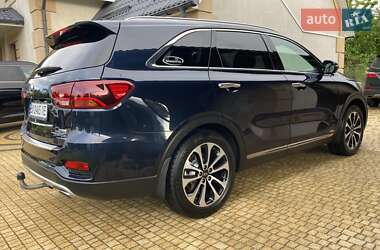 Внедорожник / Кроссовер Kia Sorento 2019 в 