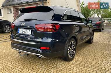 Внедорожник / Кроссовер Kia Sorento 2019 в 