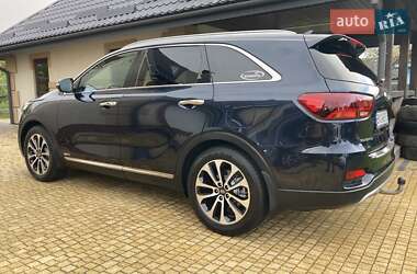 Внедорожник / Кроссовер Kia Sorento 2019 в 