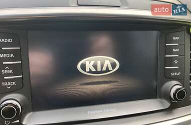 Внедорожник / Кроссовер Kia Sorento 2019 в 