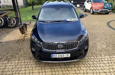 Внедорожник / Кроссовер Kia Sorento 2019 в 