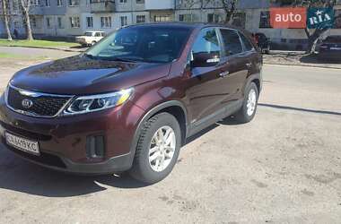 Внедорожник / Кроссовер Kia Sorento 2013 в 
