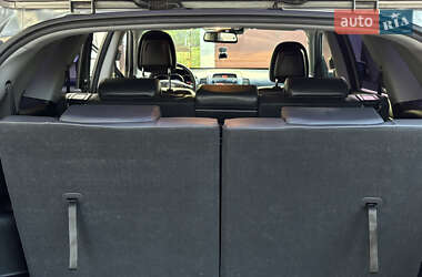 Позашляховик / Кросовер Kia Sorento 2012 в 