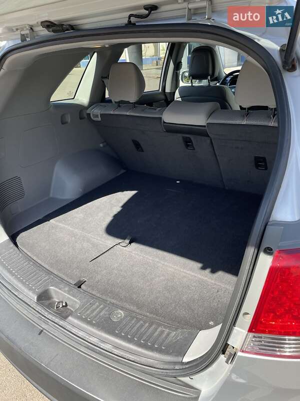 Позашляховик / Кросовер Kia Sorento 2010 в Кривому Розі