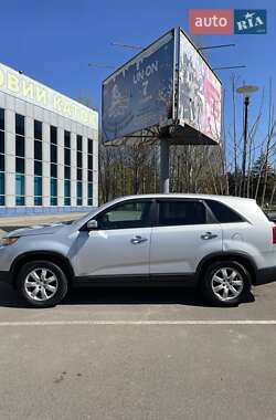 Внедорожник / Кроссовер Kia Sorento 2010 в 