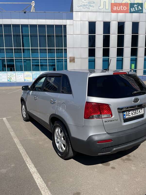 Позашляховик / Кросовер Kia Sorento 2010 в Кривому Розі