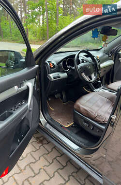 Внедорожник / Кроссовер Kia Sorento 2010 в 