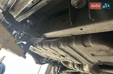 Позашляховик / Кросовер Kia Sorento 2005 в 