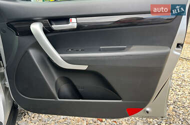 Внедорожник / Кроссовер Kia Sorento 2012 в 