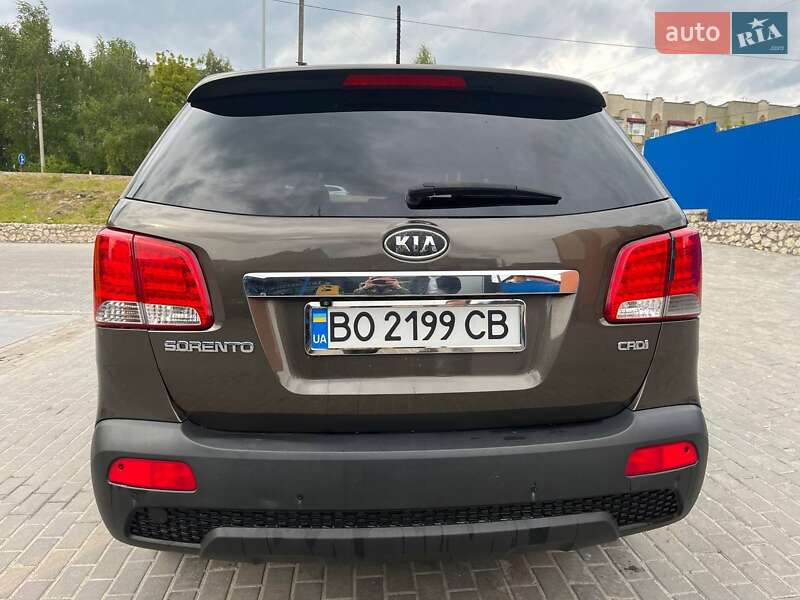 Позашляховик / Кросовер Kia Sorento 2011 в Тернополі