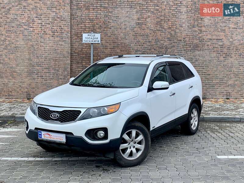 Внедорожник / Кроссовер Kia Sorento 2010 в 