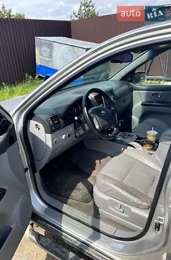 Внедорожник / Кроссовер Kia Sorento 2008 в 