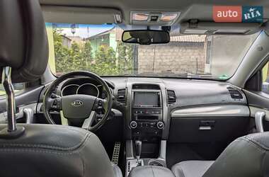 Внедорожник / Кроссовер Kia Sorento 2010 в 