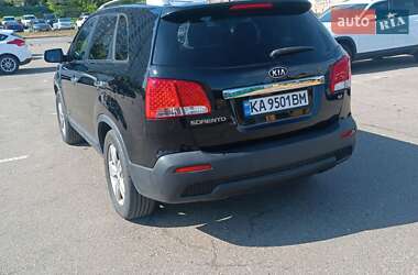 Внедорожник / Кроссовер Kia Sorento 2012 в 