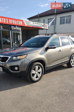 Внедорожник / Кроссовер Kia Sorento 2012 в Каменке