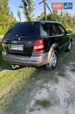 Позашляховик / Кросовер Kia Sorento 2006 в 