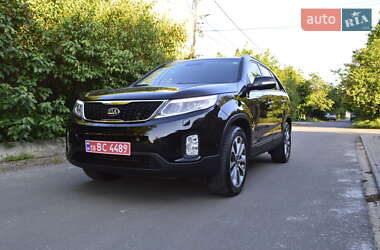 Внедорожник / Кроссовер Kia Sorento 2014 в 