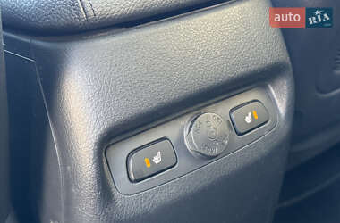 Внедорожник / Кроссовер Kia Sorento 2013 в 
