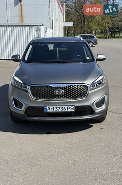 Позашляховик / Кросовер Kia Sorento 2016 в Краматорську
