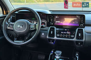 Внедорожник / Кроссовер Kia Sorento 2020 в 