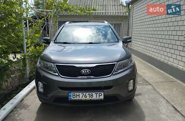 Внедорожник / Кроссовер Kia Sorento 2014 в Подольске