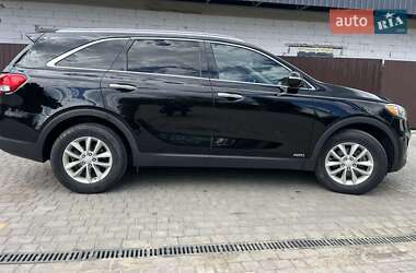 Внедорожник / Кроссовер Kia Sorento 2016 в 