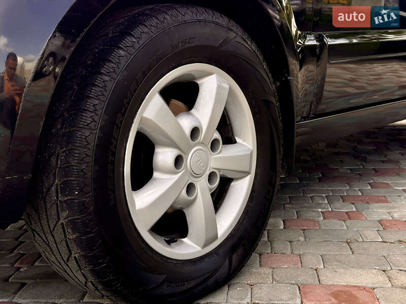 Внедорожник / Кроссовер Kia Sorento 2008 в Виннице