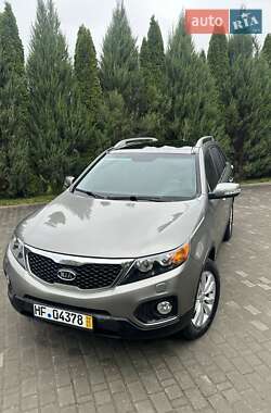 Внедорожник / Кроссовер Kia Sorento 2010 в 