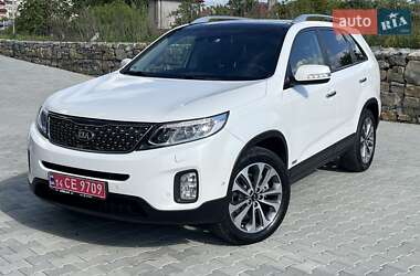 Позашляховик / Кросовер Kia Sorento 2015 в 