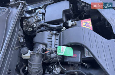 Позашляховик / Кросовер Kia Sorento 2012 в 