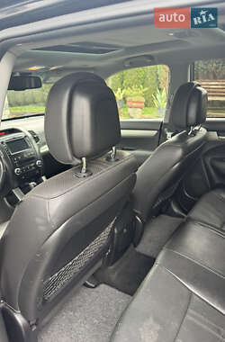 Позашляховик / Кросовер Kia Sorento 2012 в 