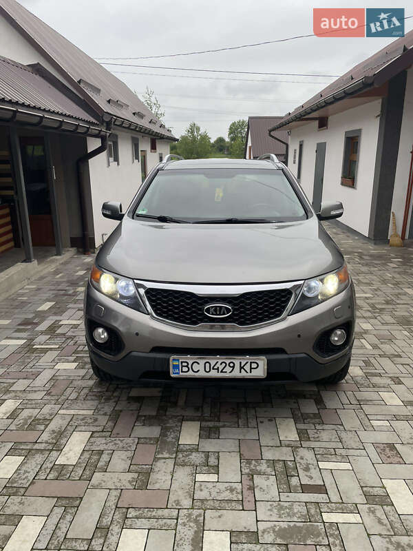 Внедорожник / Кроссовер Kia Sorento 2010 в Львове