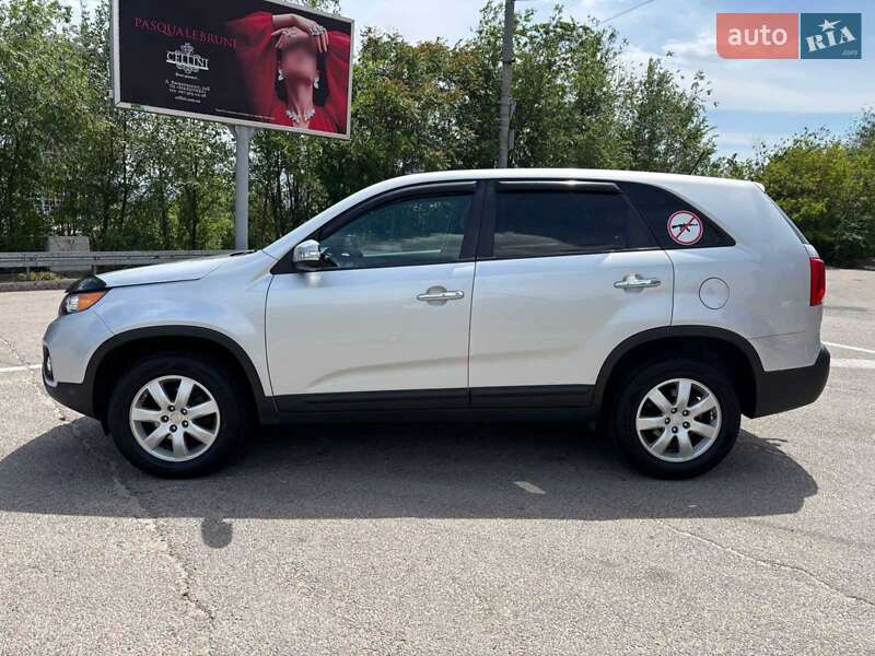 Позашляховик / Кросовер Kia Sorento 2010 в Дніпрі