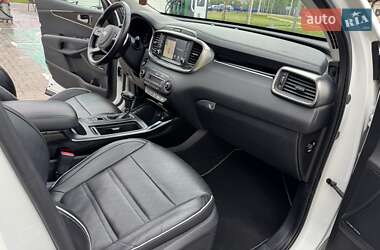 Внедорожник / Кроссовер Kia Sorento 2018 в 