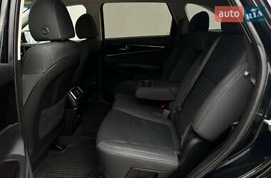 Внедорожник / Кроссовер Kia Sorento 2019 в 