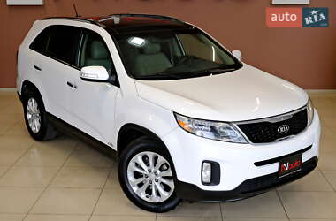 Позашляховик / Кросовер Kia Sorento 2015 в 