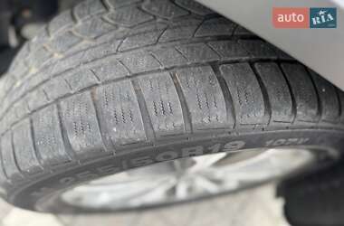 Позашляховик / Кросовер Kia Sorento 2013 в 