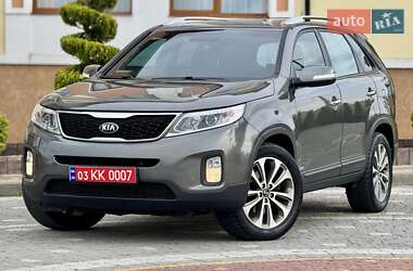 Позашляховик / Кросовер Kia Sorento 2013 в 