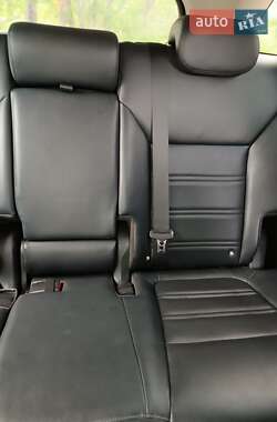 Позашляховик / Кросовер Kia Sorento 2015 в 