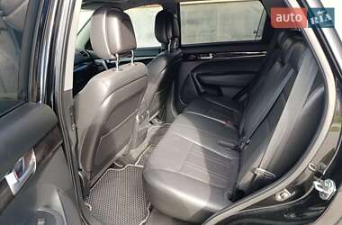 Внедорожник / Кроссовер Kia Sorento 2013 в 
