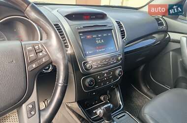 Внедорожник / Кроссовер Kia Sorento 2013 в 