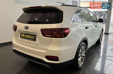 Внедорожник / Кроссовер Kia Sorento 2018 в 