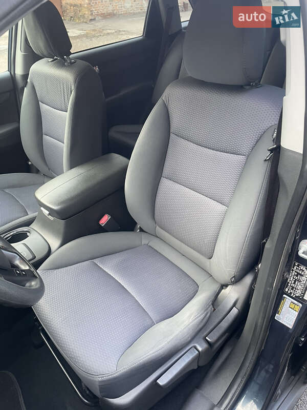 Внедорожник / Кроссовер Kia Sorento 2012 в Конотопе