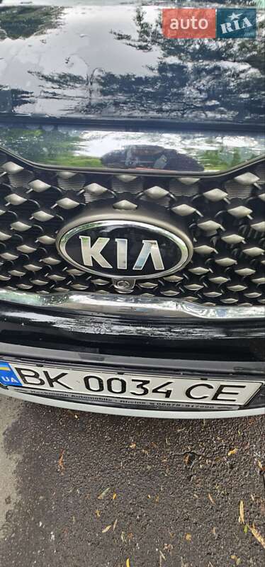 Внедорожник / Кроссовер Kia Sorento 2015 в Ровно