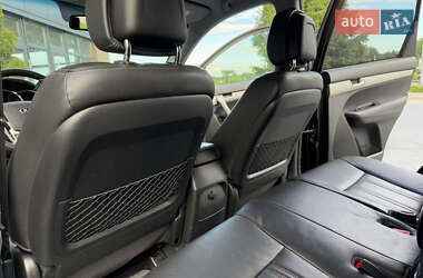 Позашляховик / Кросовер Kia Sorento 2010 в 