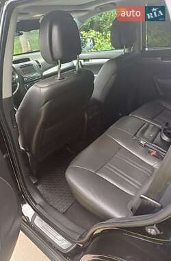 Позашляховик / Кросовер Kia Sorento 2014 в 