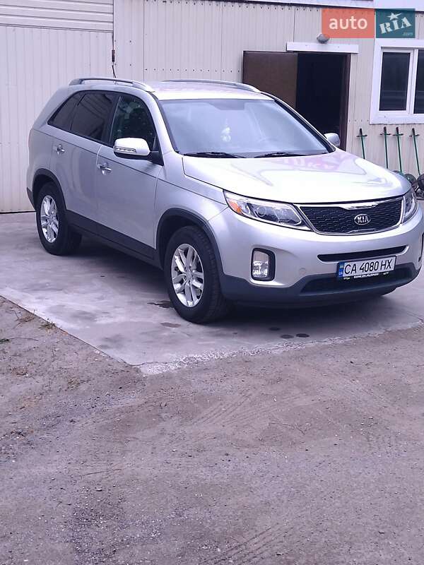 Позашляховик / Кросовер Kia Sorento 2014 в Черкасах