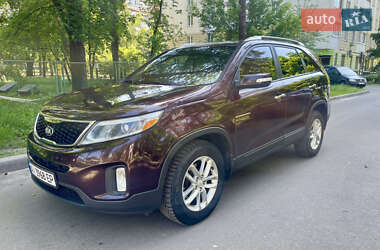 Внедорожник / Кроссовер Kia Sorento 2013 в 